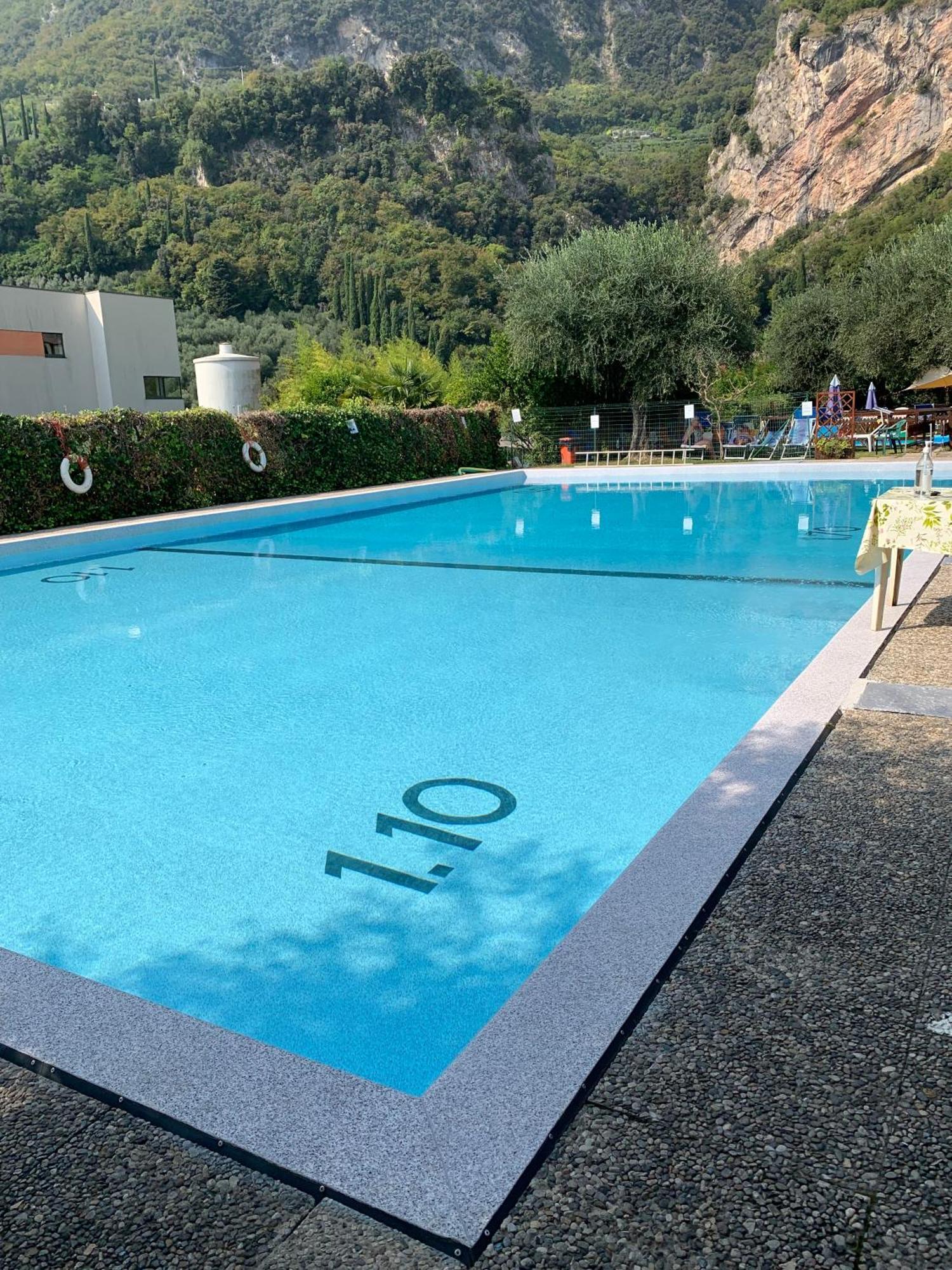 Residence Cascata Varone Riva del Garda Extérieur photo
